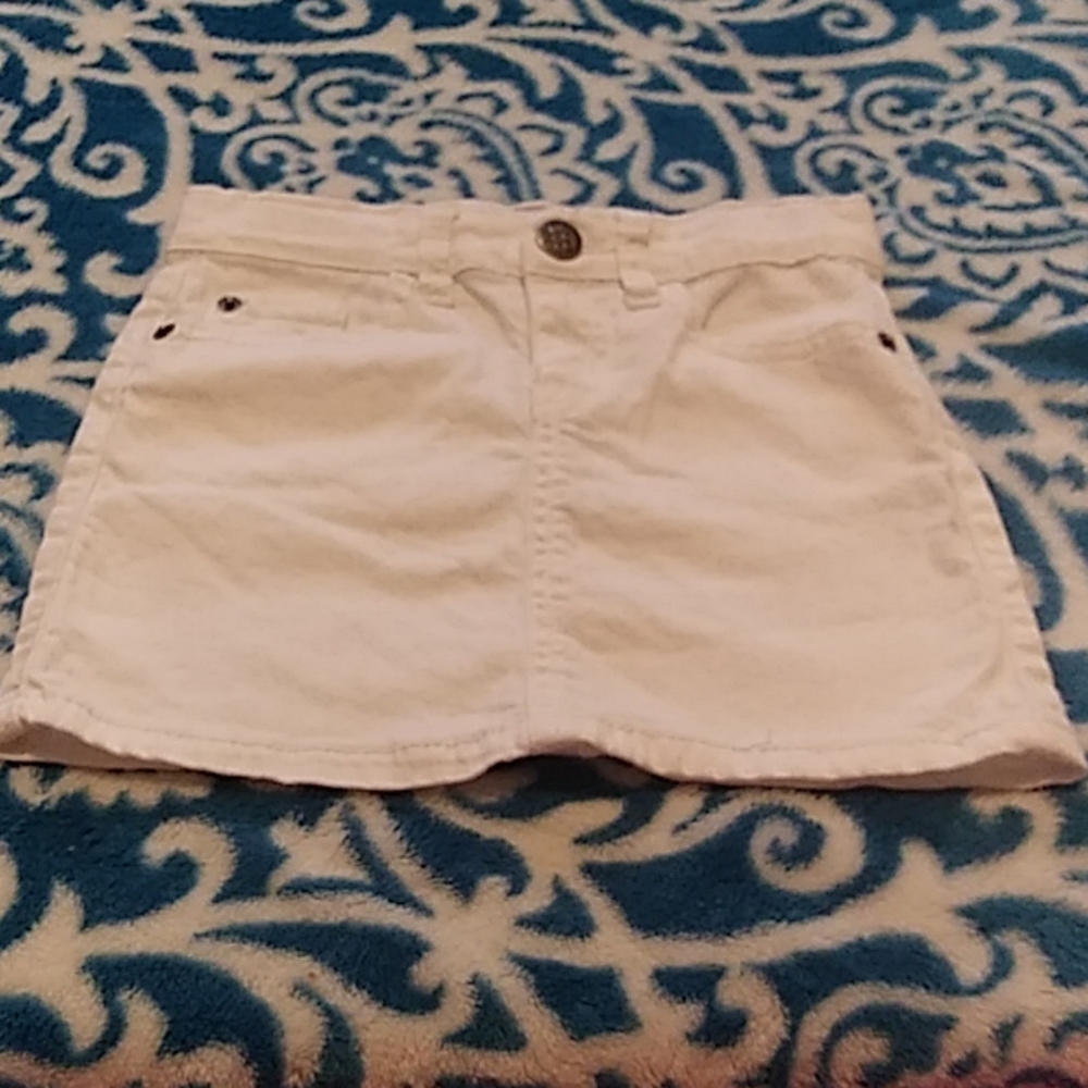 Size 6 skirt